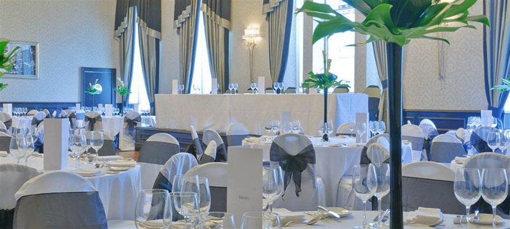 Rox Hotel Aberdeen By Compass Hospitality ภายนอก รูปภาพ