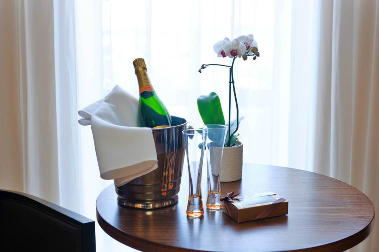 Rox Hotel Aberdeen By Compass Hospitality ภายนอก รูปภาพ