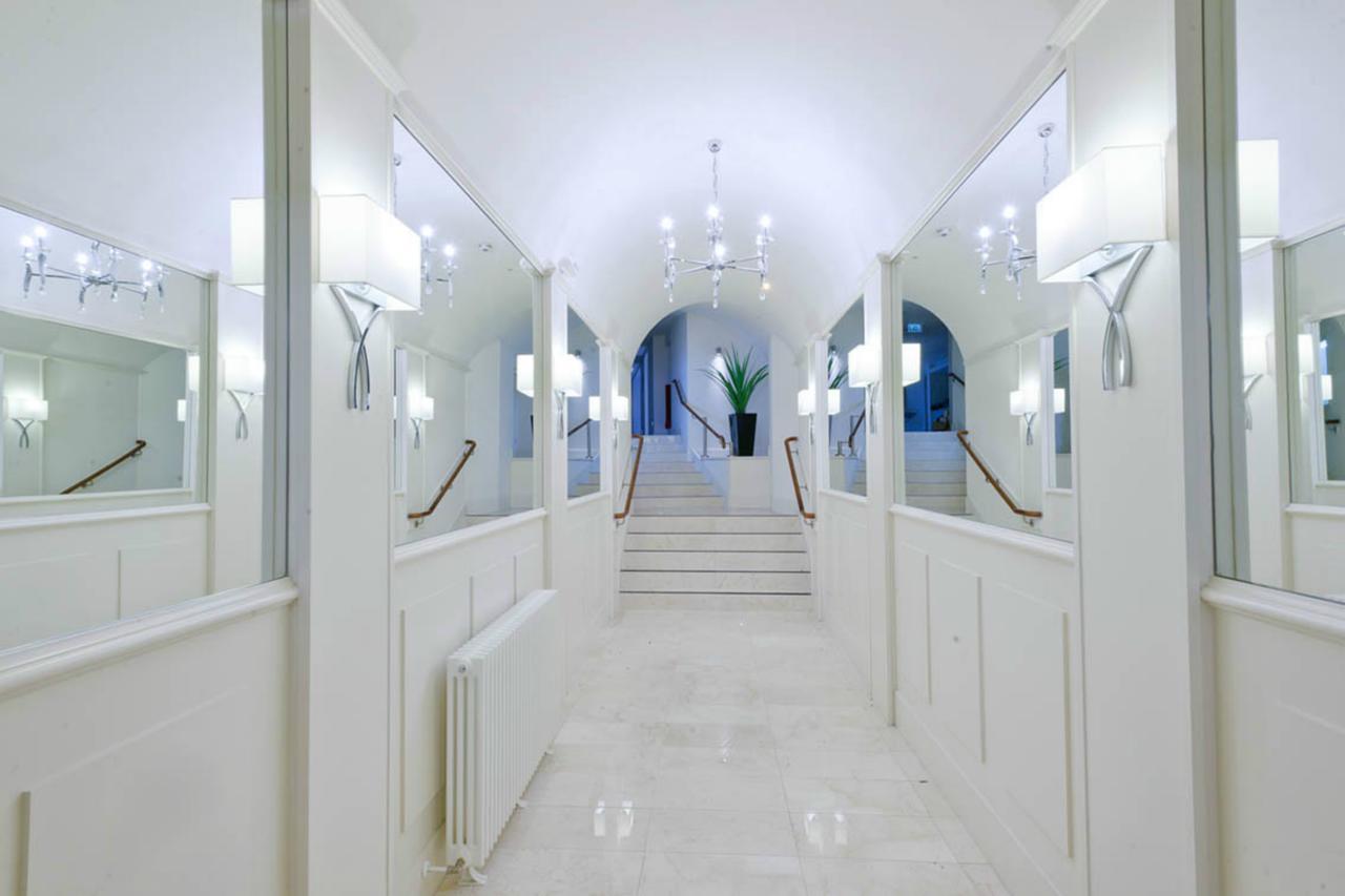 Rox Hotel Aberdeen By Compass Hospitality ภายนอก รูปภาพ
