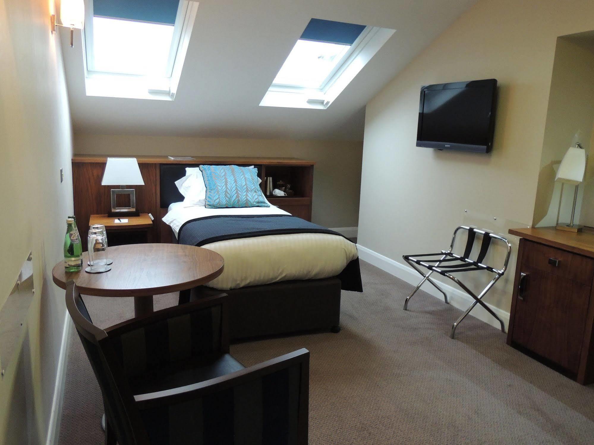 Rox Hotel Aberdeen By Compass Hospitality ภายนอก รูปภาพ